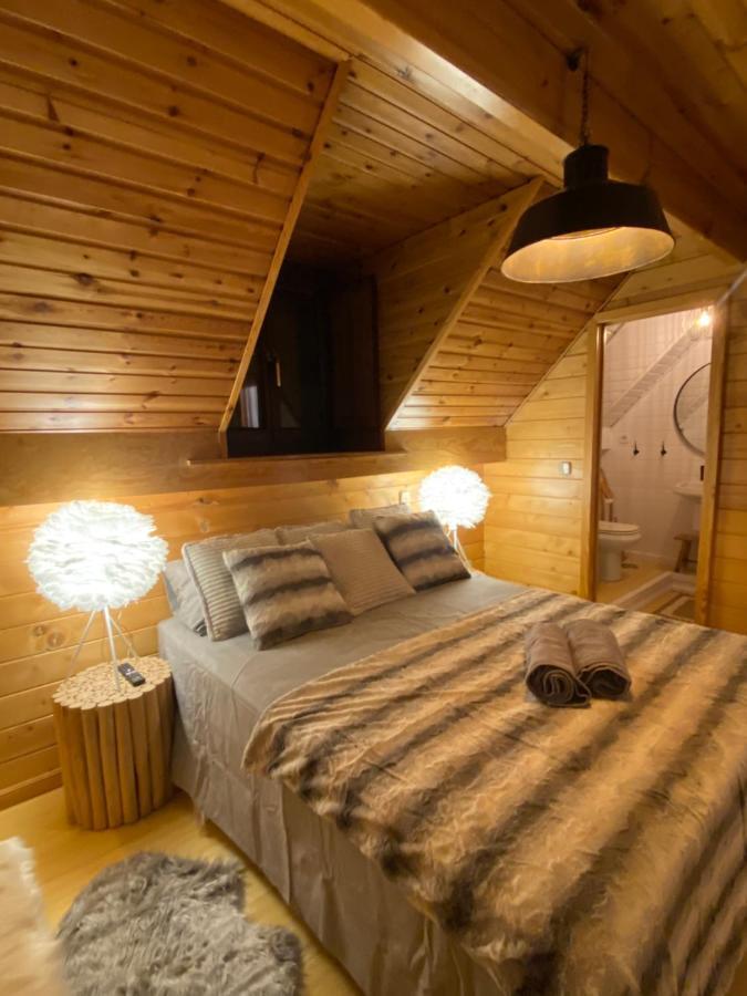 Preciosa Cabana Con Vistas A La Montana เซียร์ราเนบาดา ภายนอก รูปภาพ